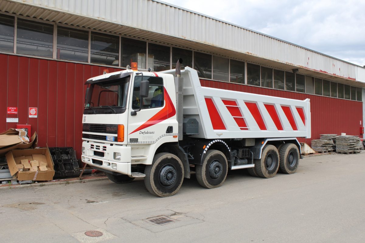 defabiani-0-Autocarro DAF
